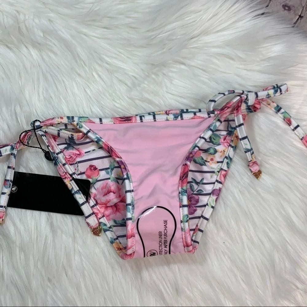 NWT Wildfox 90s Floral String Bikini XS